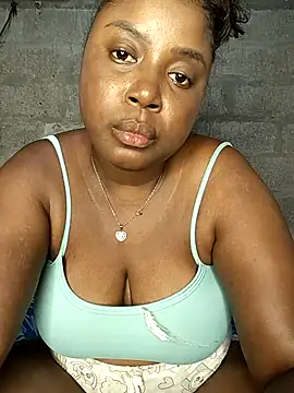 Chleo   online show from February 24, 2025, 9:41 pm