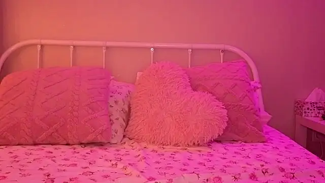 KateVon online show from November 29, 2025, 5:10 am