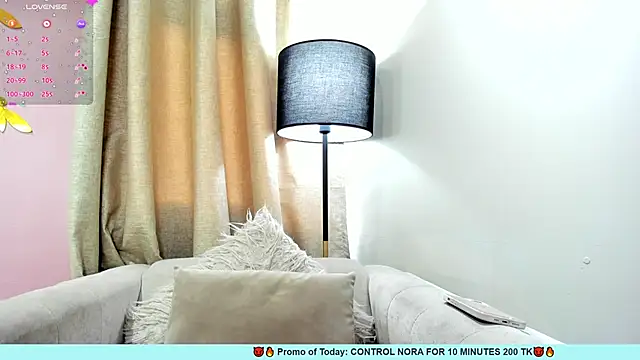 Snapshot of Miranda_doll_ chatting on February 20, 2025, 12:15 pm Miranda doll online show from February 20, 2025, 12:15 pm