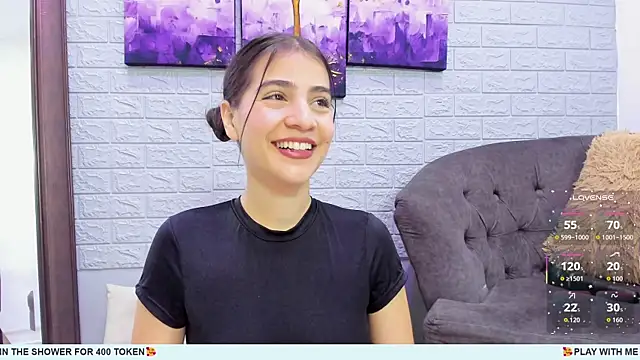Snapshot of Miranda_doll_ chatting on October 3, 2025, 12:13 pm Miranda doll online show from October 3, 2025, 12:13 pm