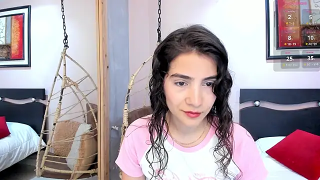 Snapshot of Miranda_doll_ chatting on July 1, 2026, 12:18 pm Miranda doll online show from July 1, 2026, 12:18 pm