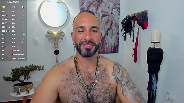 Snapshot of mr_maik chatting on February 12, 2025, 12:33 pm mr maik online show from February 12, 2025, 12:33 pm