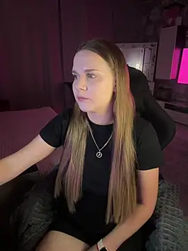 Snapshot of Lexi_noah chatting on August 9, 2026, 8:25 pm Lexi noah online show from August 9, 2026, 8:25 pm