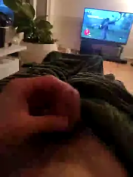 Analcholic online show from December 6, 2024, 7:34 pm