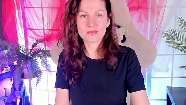 Snapshot of April_o_Nill chatting on November 21, 2025, 6:17 pm April o Nill online show from November 21, 2025, 6:17 pm