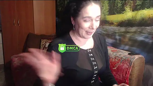 Snapshot of RositaSky chatting on March 5, 2025, 4:24 am RositaSky online show from March 5, 2025, 4:24 am