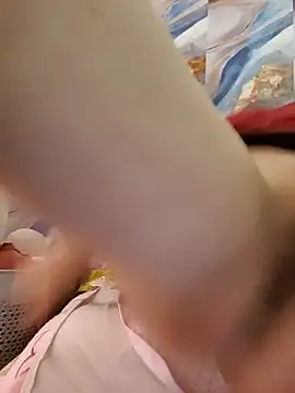 Shia011 online show from February 17, 2025, 12:21 am