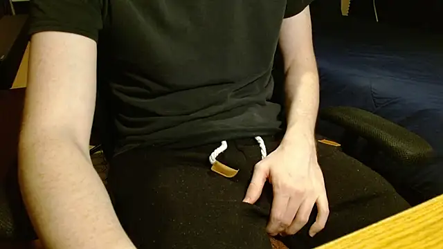 readytocome90 online show from April 12, 2026, 12:37 am