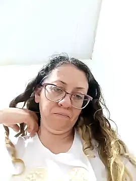 miss hanna07 online show from December 1, 2025, 11:10 pm