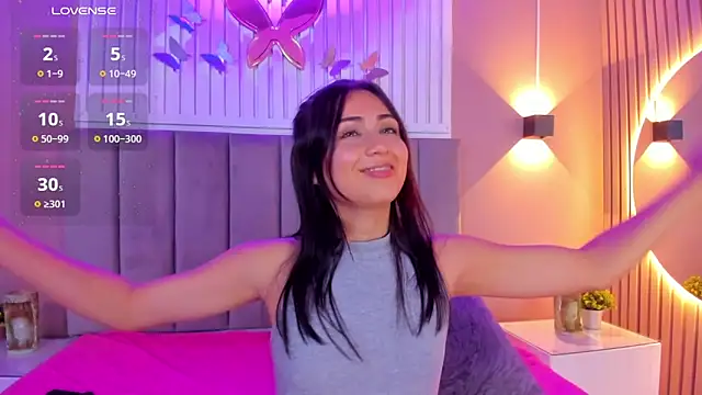 Snapshot of diosa_cristal chatting on February 15, 2025, 10:00 am diosa cristal online show from February 15, 2025, 10:00 am