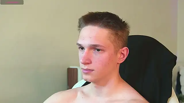 dustyn fox online show from January 3, 2025, 6:03 pm