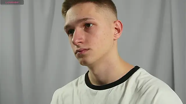 dustyn fox online show from January 14, 2025, 2:00 pm