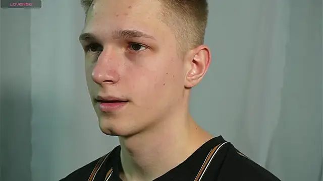 dustyn fox online show from January 22, 2025, 2:46 pm