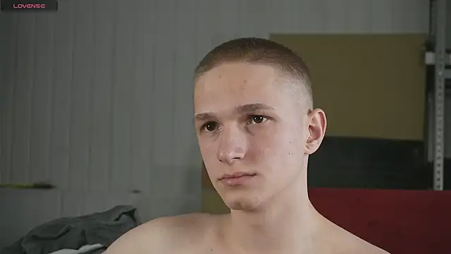 dustyn fox online show from February 14, 2025, 5:25 pm