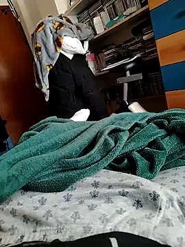 Nikart83 online show from March 27, 2026, 4:29 pm