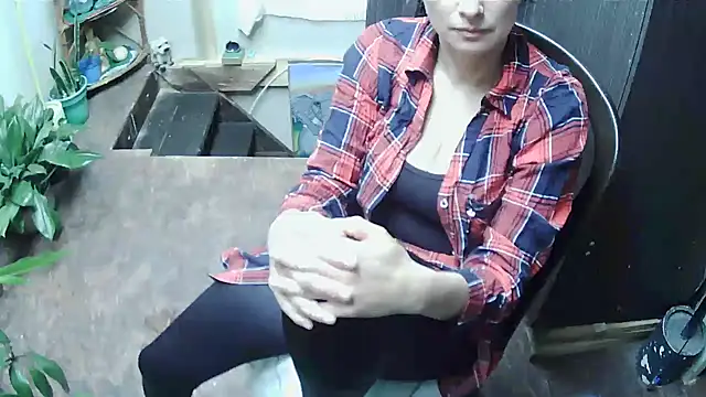 Jennys room 77 online show from November 25, 2025, 4:40 pm