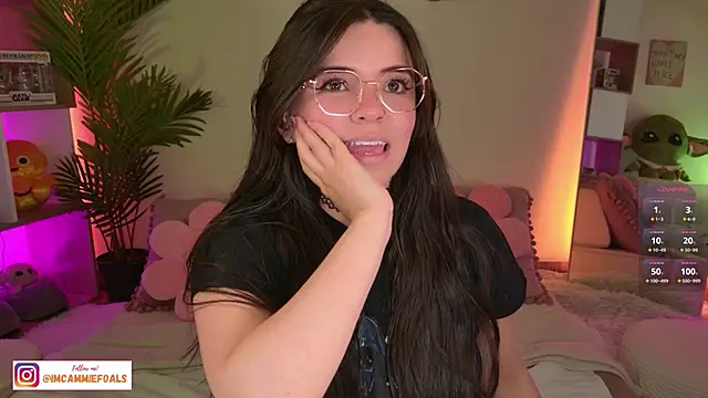 cammiefoalss online show from October 6, 2025, 3:31 pm