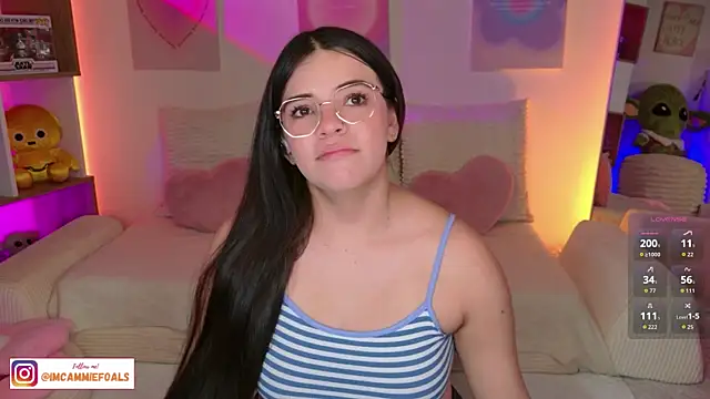 cammiefoalss online show from November 26, 2025, 6:31 pm