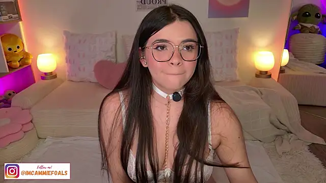 cammiefoalss online show from March 31, 2026, 5:02 pm