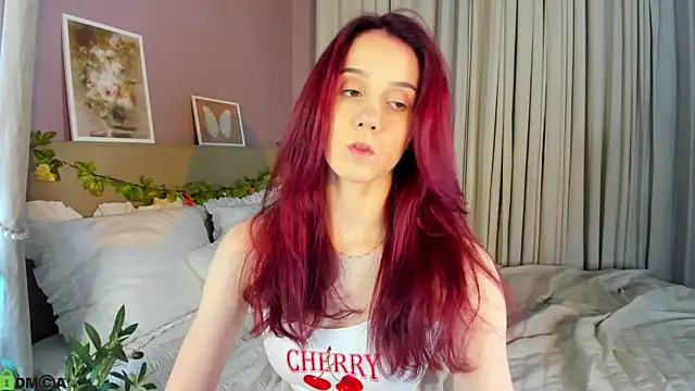 Snapshot of Dearly_Emily chatting on July 12, 2026, 5:26 pm Dearly Emily online show from July 12, 2026, 5:26 pm