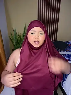 Snapshot of _Shara_Handal_ chatting on June 26, 2026, 7:57 am Shara Handal online show from June 26, 2026, 7:57 am