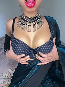 Hot-sexy222 online show from December 30, 2024, 3:03 am