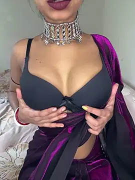 Hot-sexy222 online show from December 31, 2024, 9:42 am