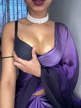 Hot-sexy222 online show from January 18, 2025, 2:14 am