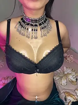 Hot-sexy222 online show from February 3, 2025, 10:14 am