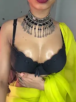 Hot-sexy222 online show from September 21, 2025, 2:24 am