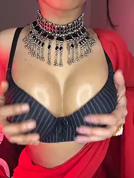 Hot-sexy222 online show from October 9, 2025, 1:47 am