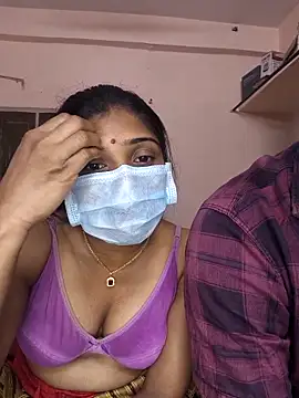 fuck6inch9 online show from February 17, 2026, 6:03 pm