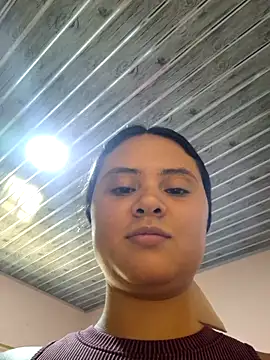 sexy-latin10 online show from October 3, 2025, 3:42 pm