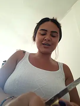 Snapshot of sexy-latin10 chatting on January 9, 2026, 5:04 pm sexy-latin10 online show from January 9, 2026, 5:04 pm