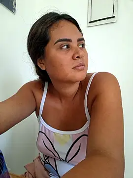 Snapshot of sexy-latin10 chatting on January 15, 2026, 3:05 pm sexy-latin10 online show from January 15, 2026, 3:05 pm