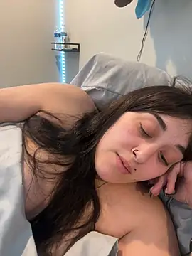 ThicBunz online show from March 22, 2025, 5:09 pm