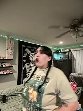 ThicBunz online show from February 25, 2026, 11:58 pm