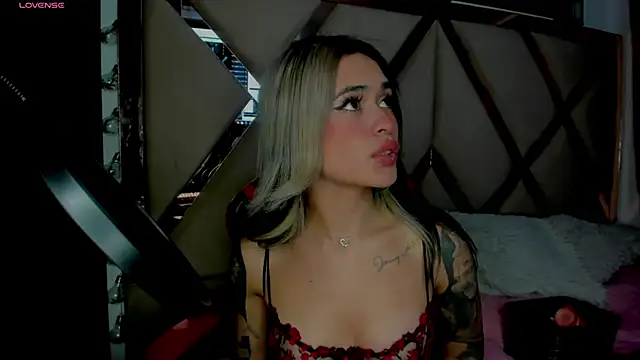 AliceMiller 2 online show from January 27, 2025, 7:03 am