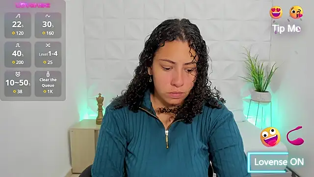 Snapshot of aixa_15 chatting on February 22, 2025, 12:08 pm aixa 15 online show from February 22, 2025, 12:08 pm