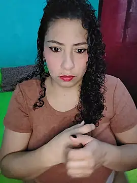 Snapshot of aixa_15 chatting on June 26, 2026, 2:21 pm aixa 15 online show from June 26, 2026, 2:21 pm