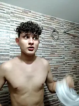 Snapshot of Nathan_Bluee chatting on December 16, 2024, 11:18 pm Nathan Bluee online show from December 16, 2024, 11:18 pm