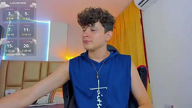 Snapshot of Nathan_Bluee chatting on January 16, 2025, 4:18 pm Nathan Bluee online show from January 16, 2025, 4:18 pm