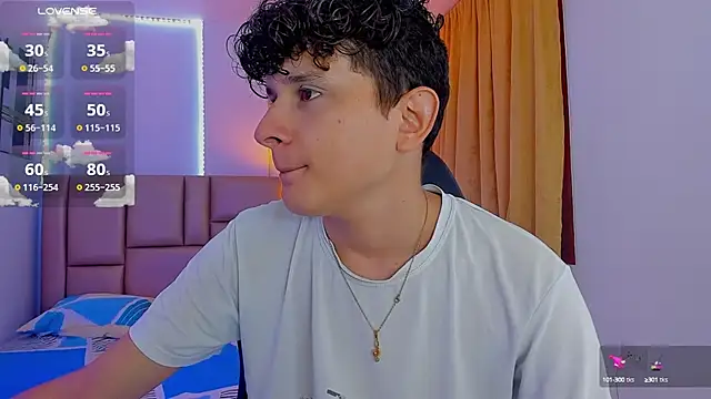 Snapshot of Nathan_Bluee chatting on January 24, 2025, 1:14 pm Nathan Bluee online show from January 24, 2025, 1:14 pm