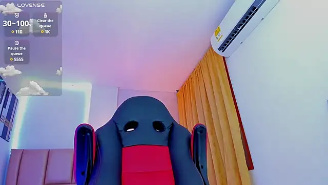 Snapshot of Nathan_Bluee chatting on January 27, 2025, 4:22 pm Nathan Bluee online show from January 27, 2025, 4:22 pm