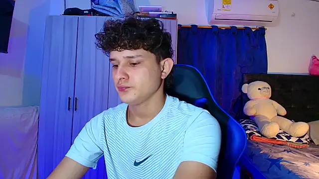 Nathan Bluee online show from January 18, 2026, 5:17 pm