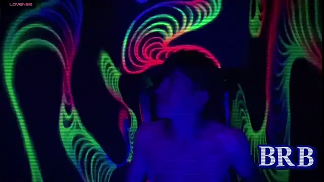 DominicPrince online show from November 6, 2025, 5:19 am