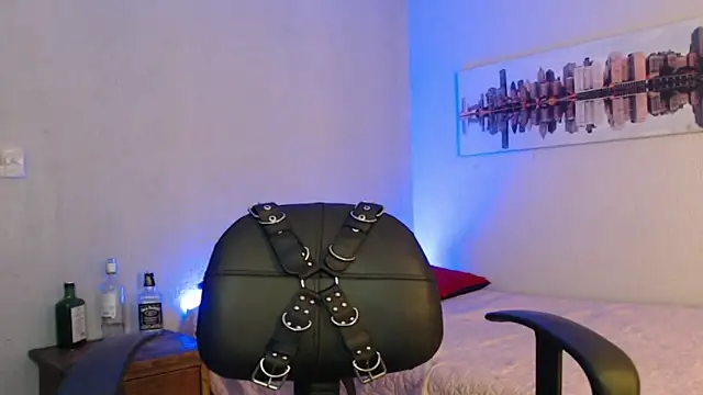 Andy bapho online show from March 6, 2025, 3:02 pm