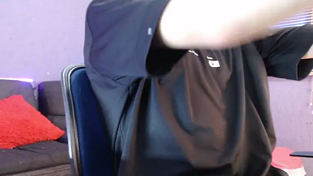 Andy bapho online show from November 25, 2025, 2:39 pm