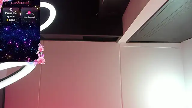 Samanthamillher10 online show from November 30, 2025, 1:20 am