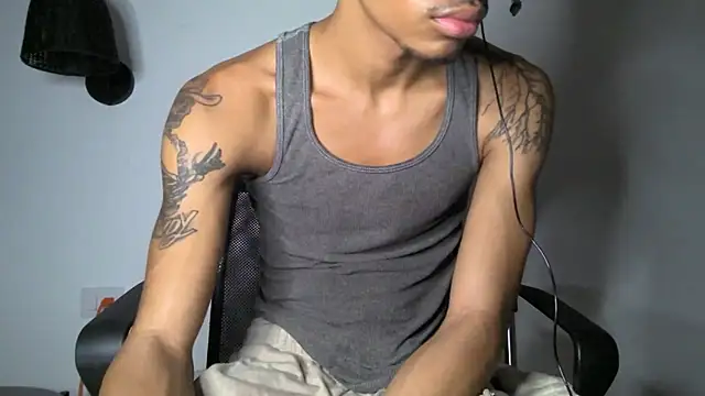 Skinnyblackman online show from June 25, 2026, 5:12 am